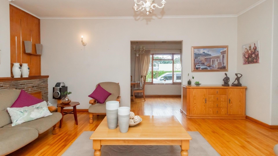 4 Bedroom Property for Sale in De La Haye Western Cape